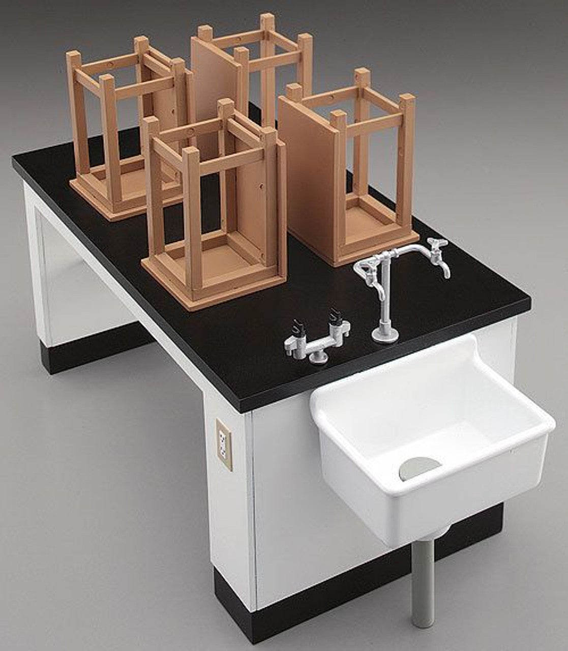 Model Kit HASEGAWA 1/12 Science Room Desk and Chair 62004 FA04 JAPAN, Unassembled