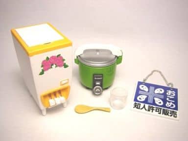 RE-MENT Retro Appliances (Nostalgic Appliances) / ぷちレトロシリーズ なつかし家電がやってきた