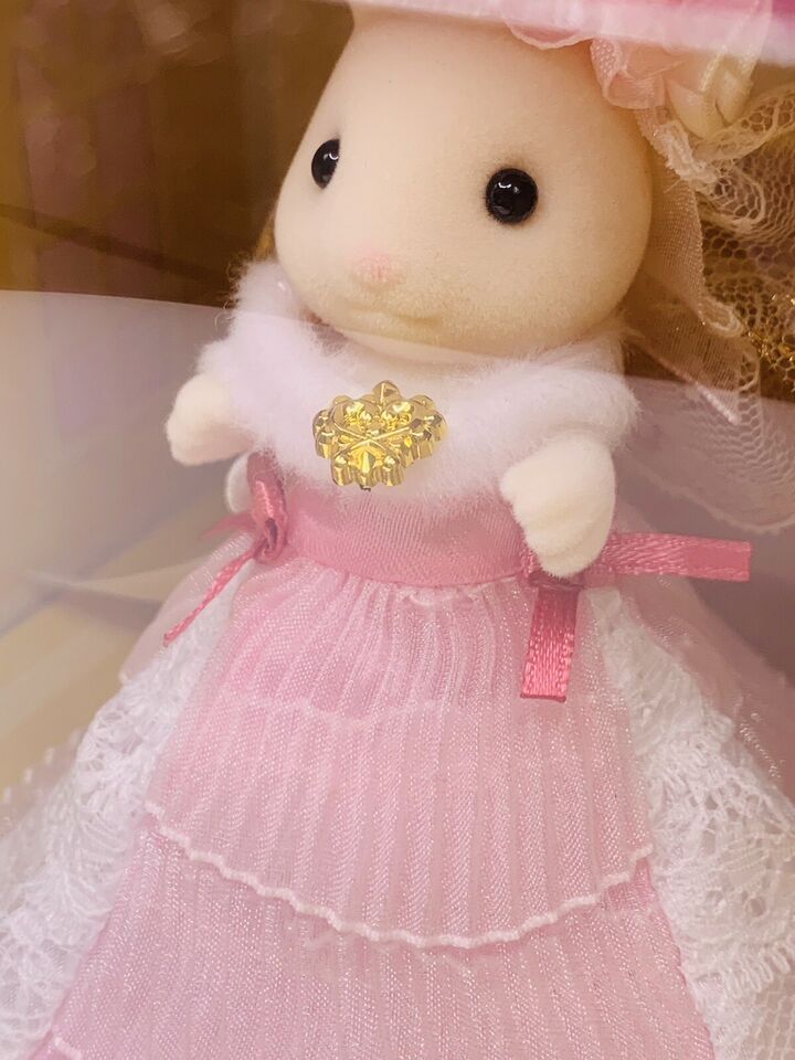 Sylvanian Families Luxurious Dress Girl Wedding