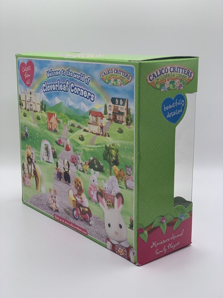 Sylvanian Families Beagle Dog Family Complete Set Vintage Calico Critters